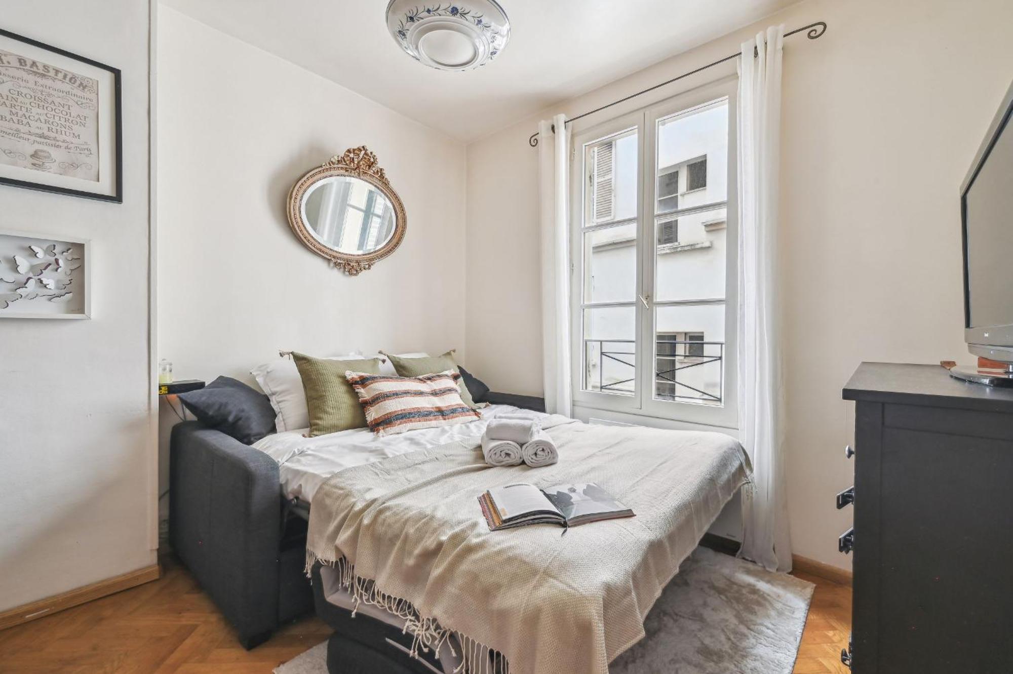 Eiffel Tower & Hotel Des Invalides - 1Br - Cityapartmentstay パリ エクステリア 写真